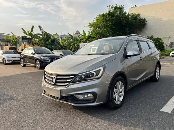 Baojun 310W 2017