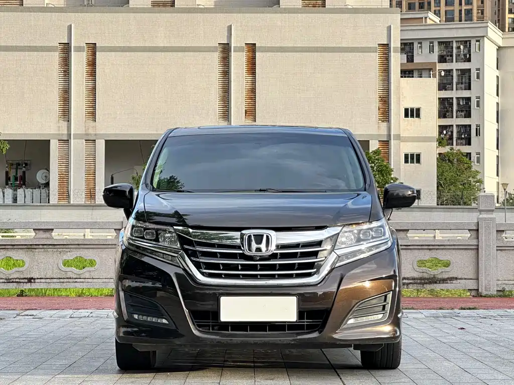 Honda Elysion 2016 — фото 2