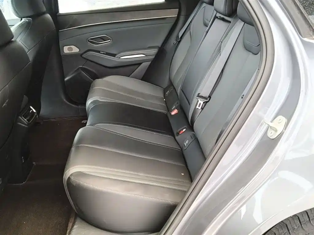 BYD Qin L 2025 — фото 13