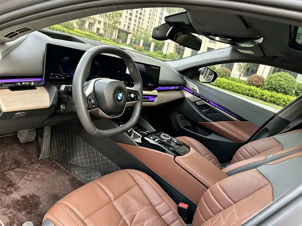 BMW 5 Series 2025
