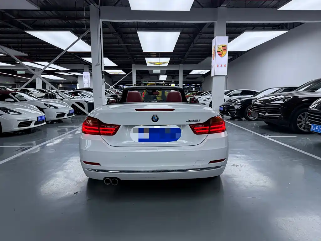 BMW 4 Series 2017 — фото 14