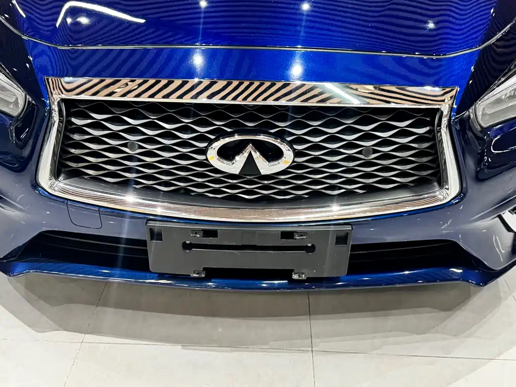 Infiniti Q50L 2019 — фото 15