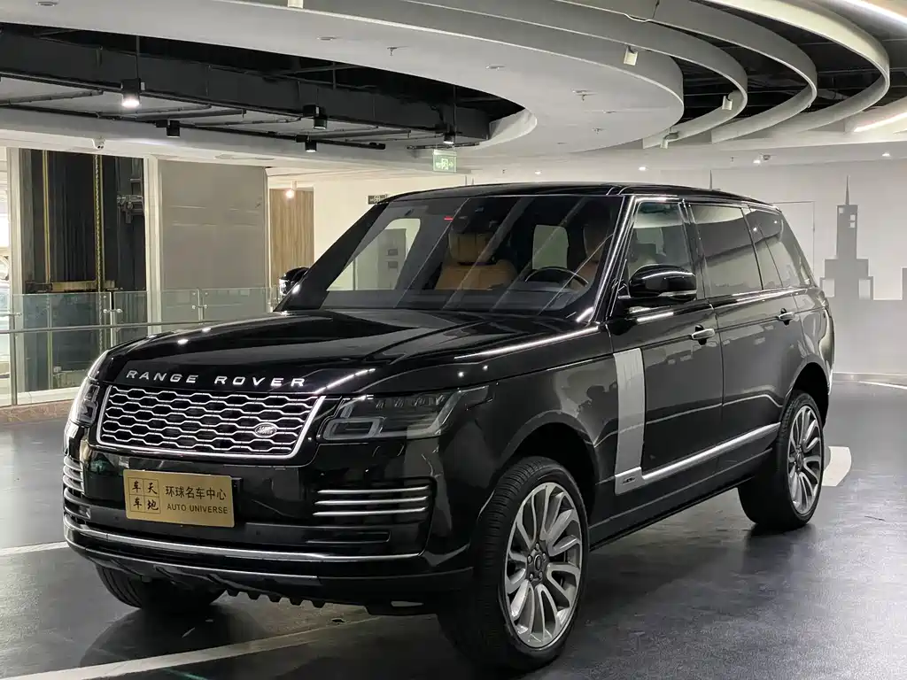 Land Rover Range Rover 2019 — фото 1