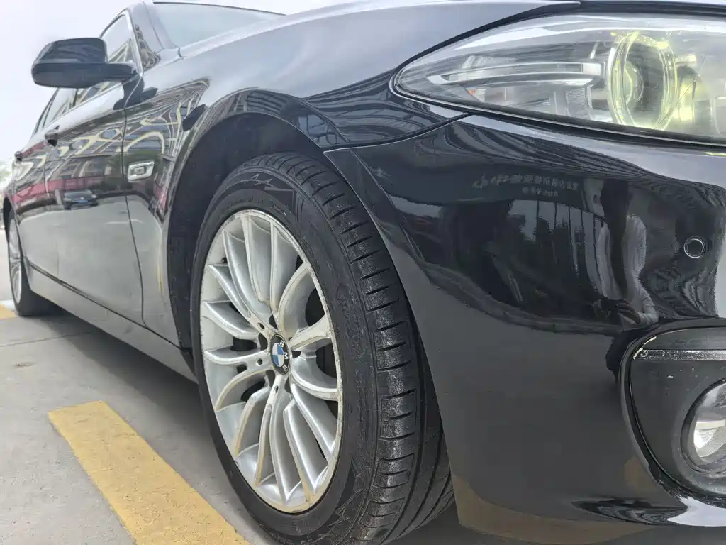 BMW 5 Series 2016 — фото 4