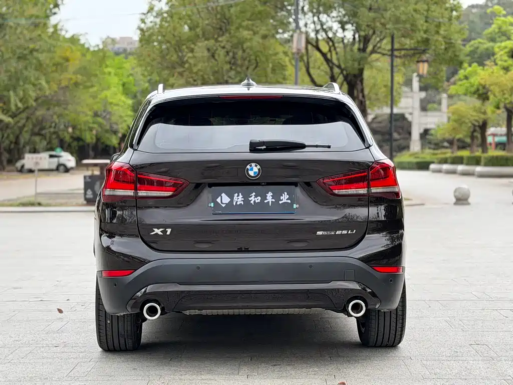 BMW X1 2022 — фото 21