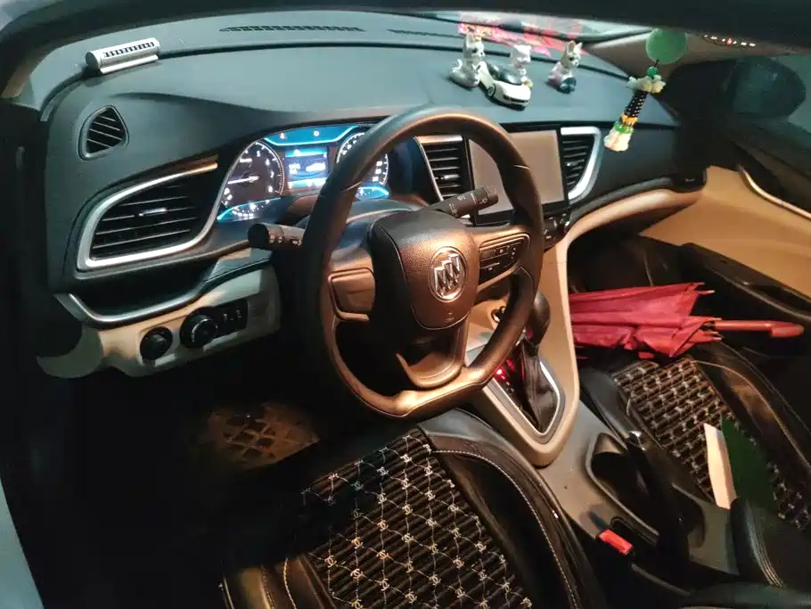 Buick Excelle GT 2016 — фото 12