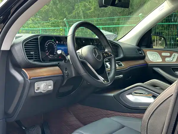 Mercedes-Benz GLE 2023