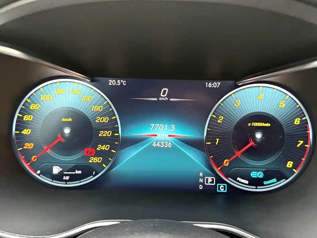 Mercedes-Benz C-Class 2021