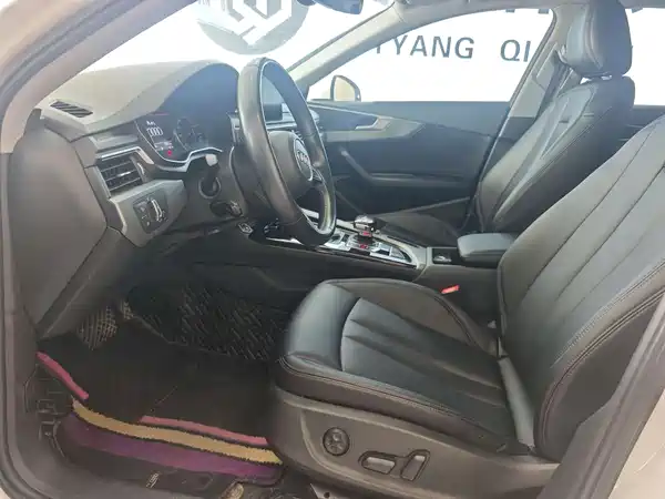 Audi A4L 2019