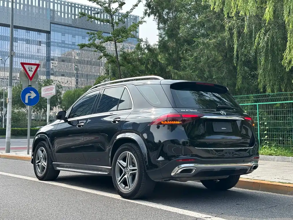 Mercedes-Benz GLE 2023 — фото 19