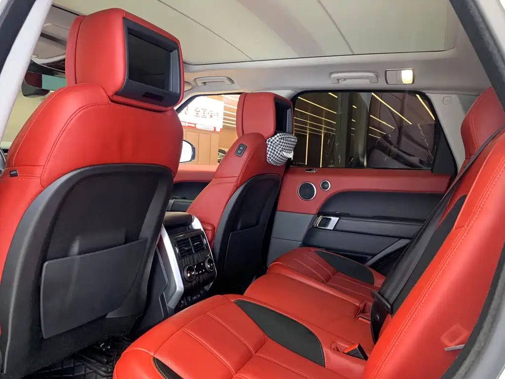 Land Rover Sport 2022 — фото 20