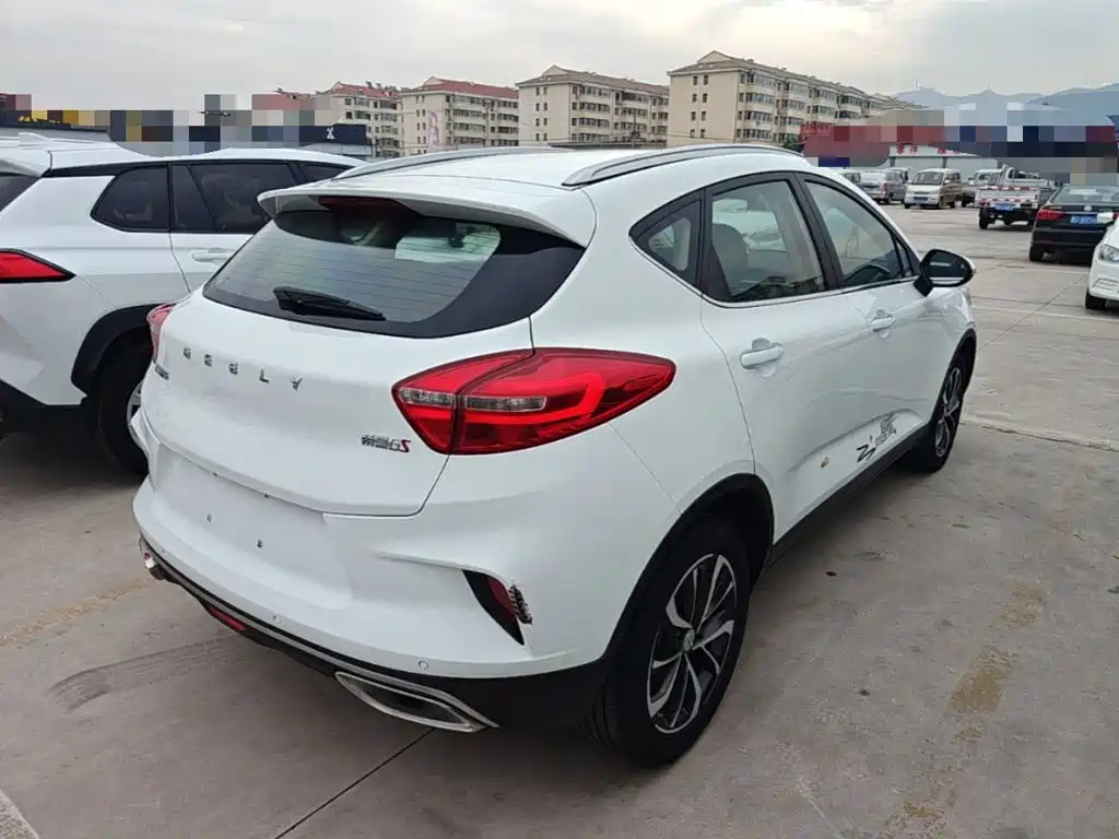 Geely Emgrand GS 2020