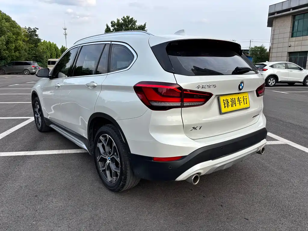 BMW X1 2020 — фото 5