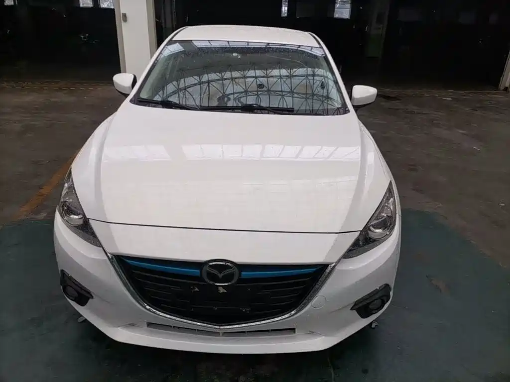 Mazda 3 Axela 2015 — фото 3