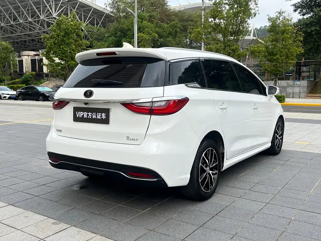BYD MAX 2018 — фото 3