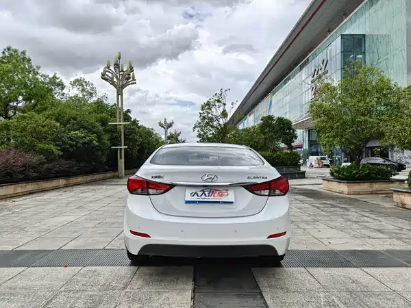 Hyundai Elantra Langdong 2016