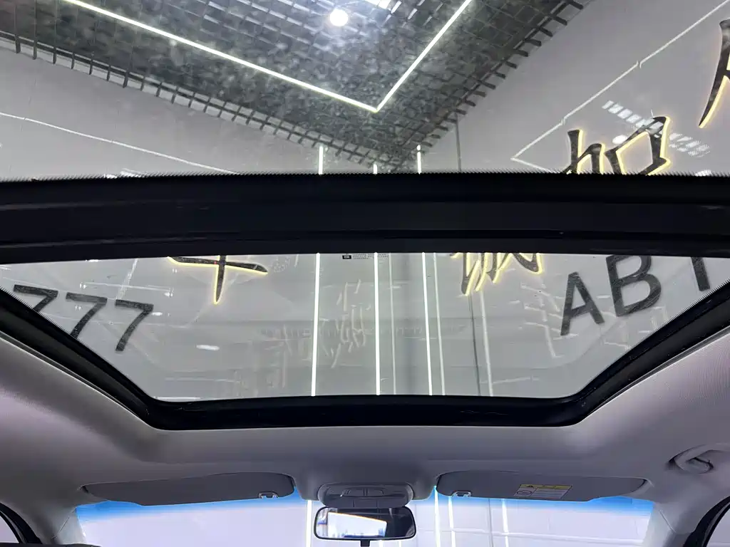 Chevrolet Orlando 2023 — фото 16