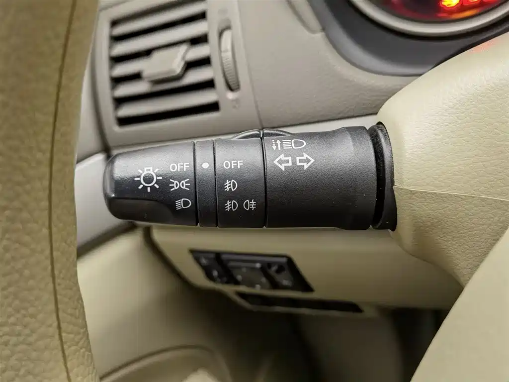Nissan Sylphy 2019 — фото 21