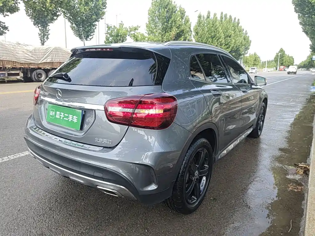 Mercedes-Benz GLA 2019