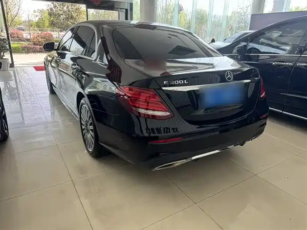 Mercedes-Benz E-Class 2019