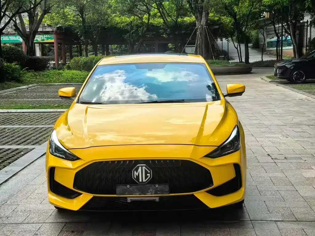 MG MG5 2021