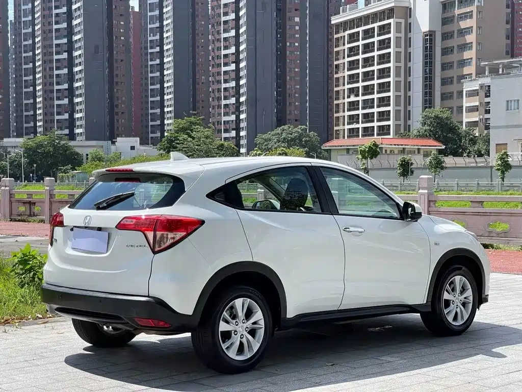Honda Vezel 2018 — фото 7