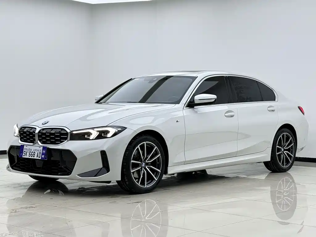 BMW 3 Series 2025 — фото 1
