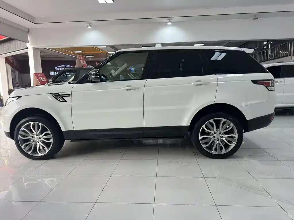 Land Rover Sport 2015 — фото 17