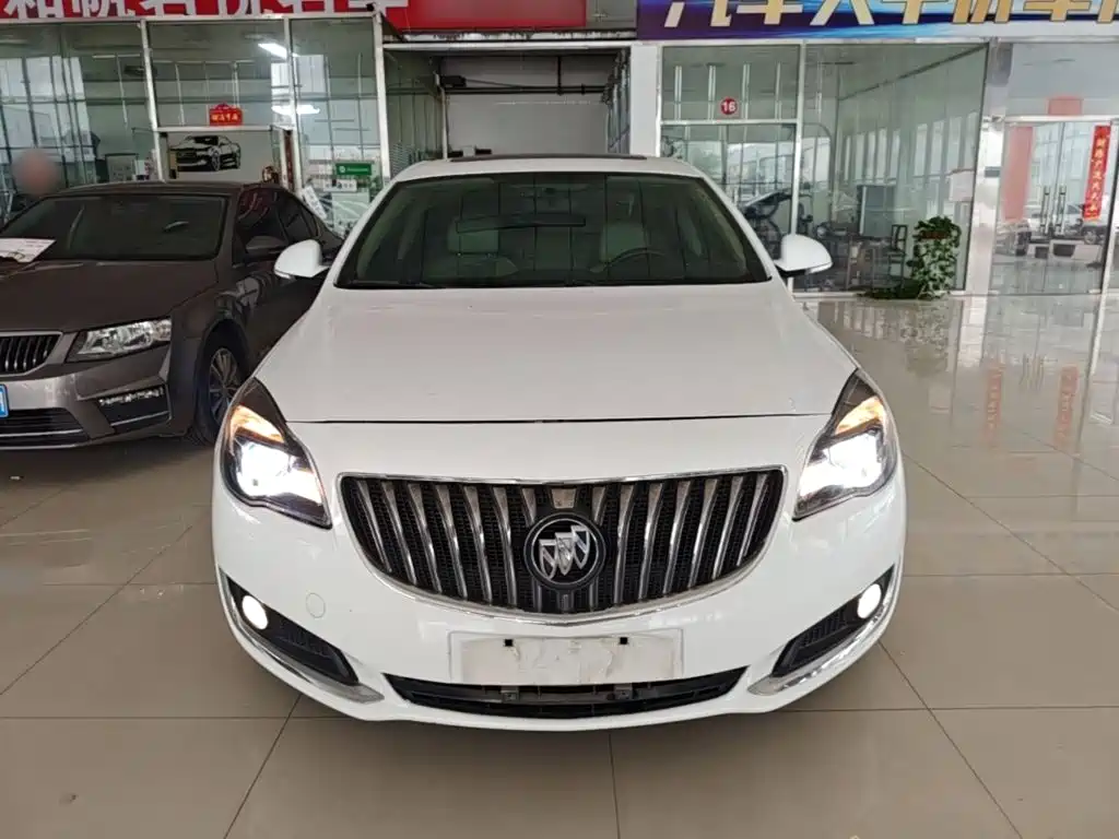 Buick Regal 2015 — фото 3