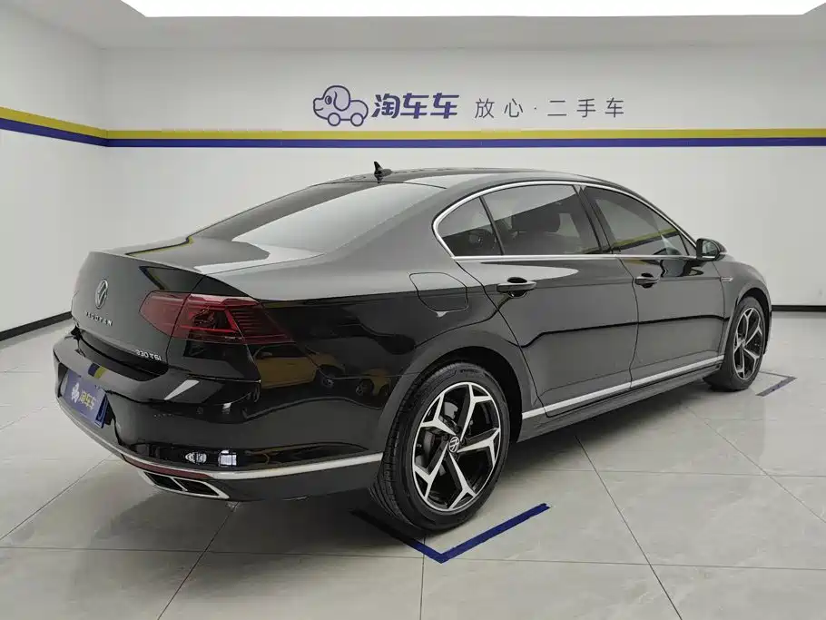 Volkswagen Magotan 2024