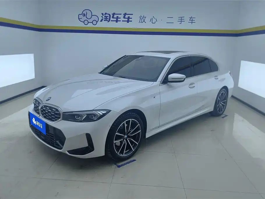 BMW 3 Series 2025 — фото 1