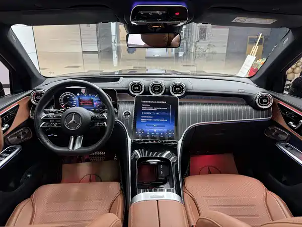 Mercedes-Benz GLC 2023