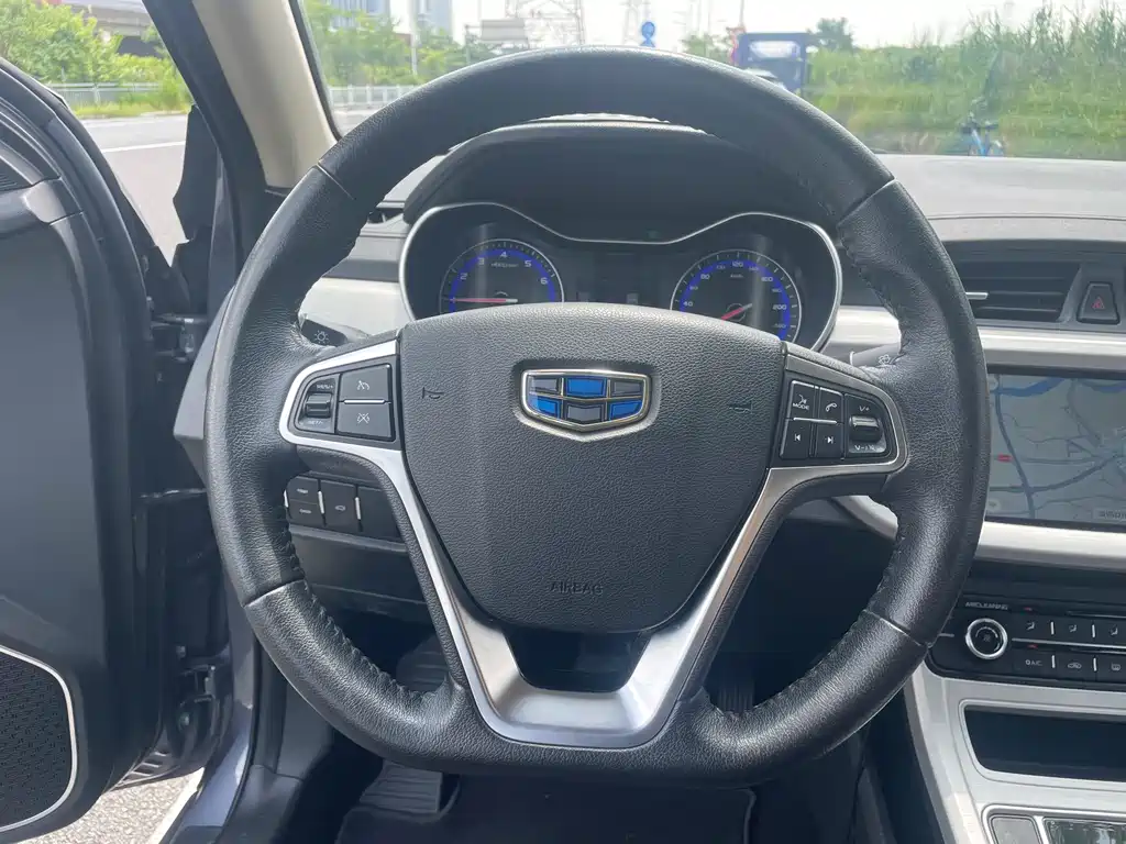 Geely Vision 2018 — фото 17