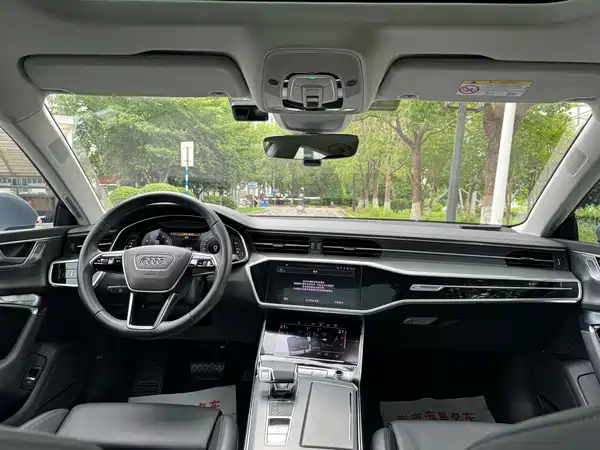 Audi A7 2024