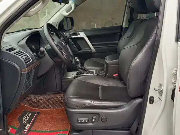 Toyota Prado 2020