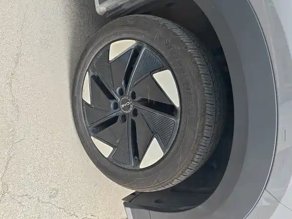 BYD Sealion 05 EV 2025