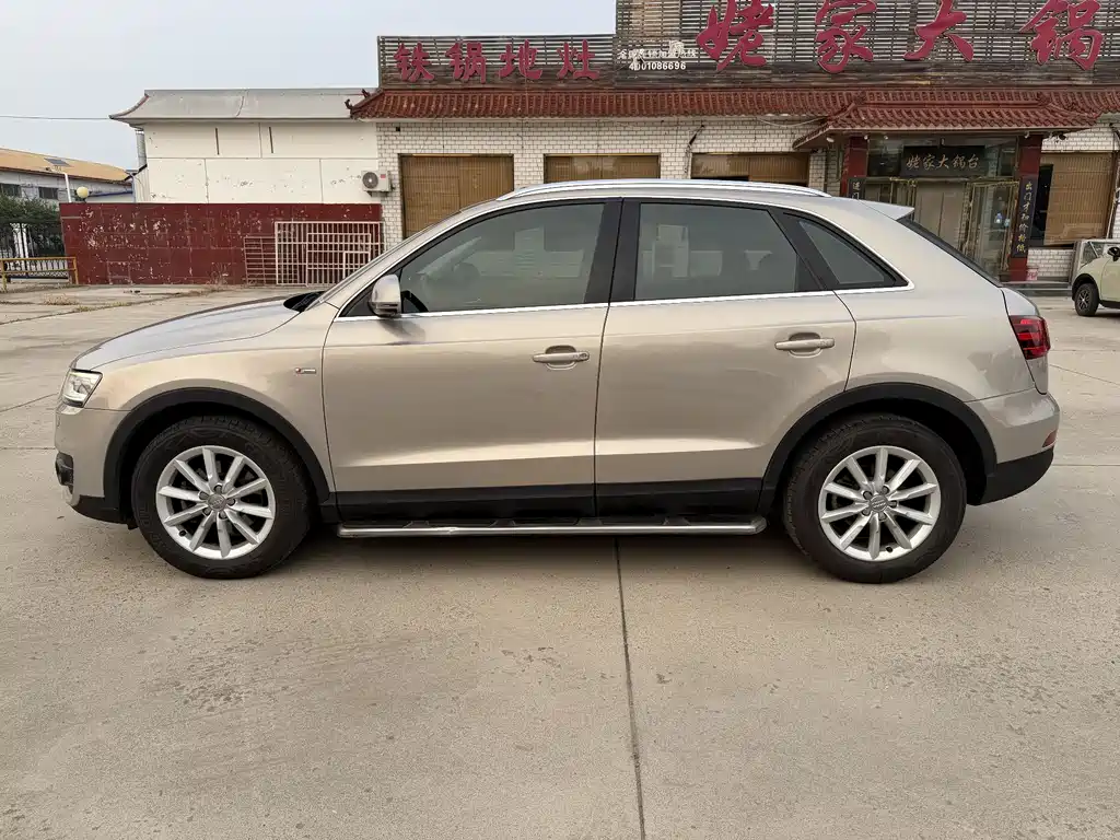 Audi Q3 2014