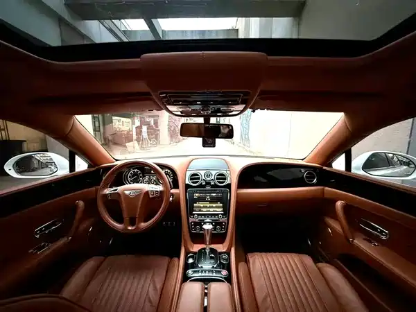 Bentley Flying Spur 2017