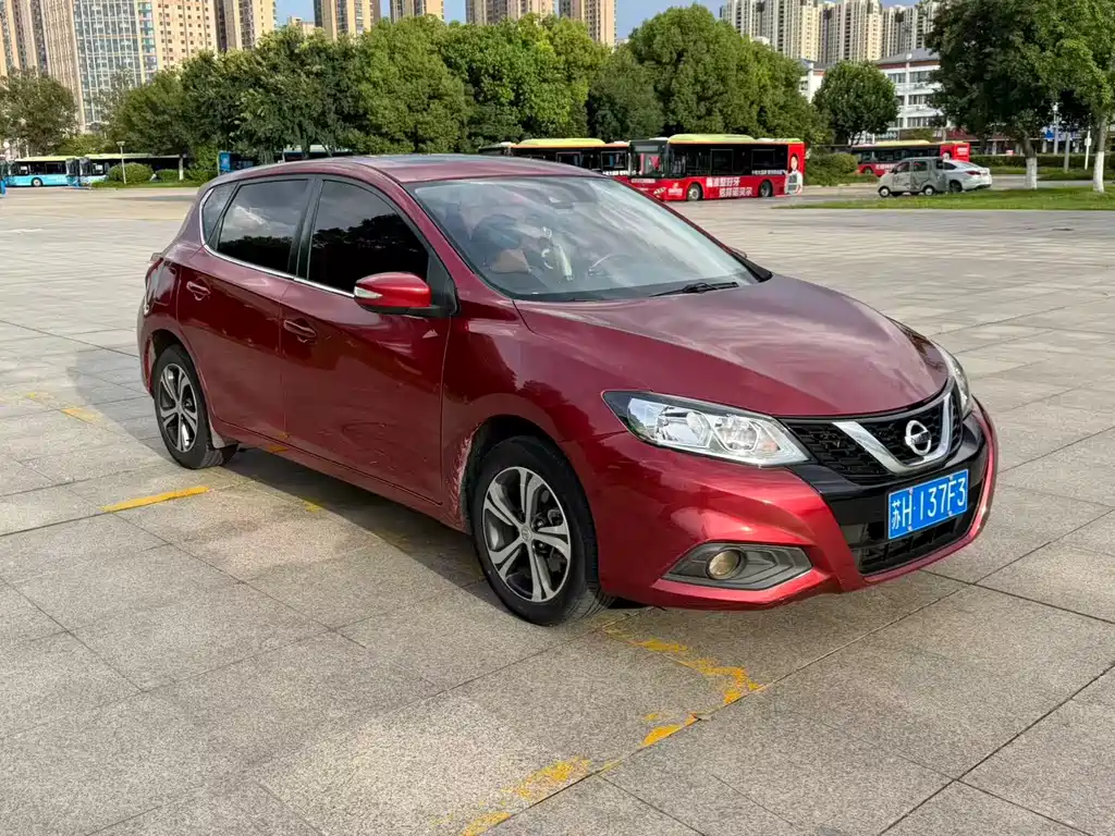 Nissan Tiida 2019 — фото 1
