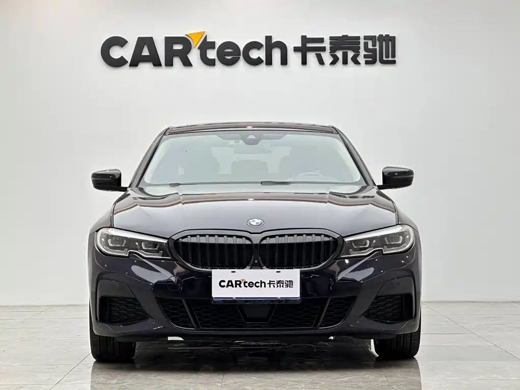 BMW 3 Series 2021