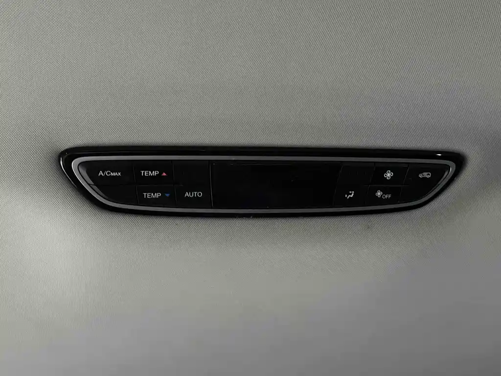 GAC Motor Trumpchi M8 2023 — фото 10