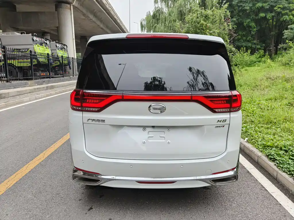 GAC Motor Trumpchi M8 2022 — фото 5