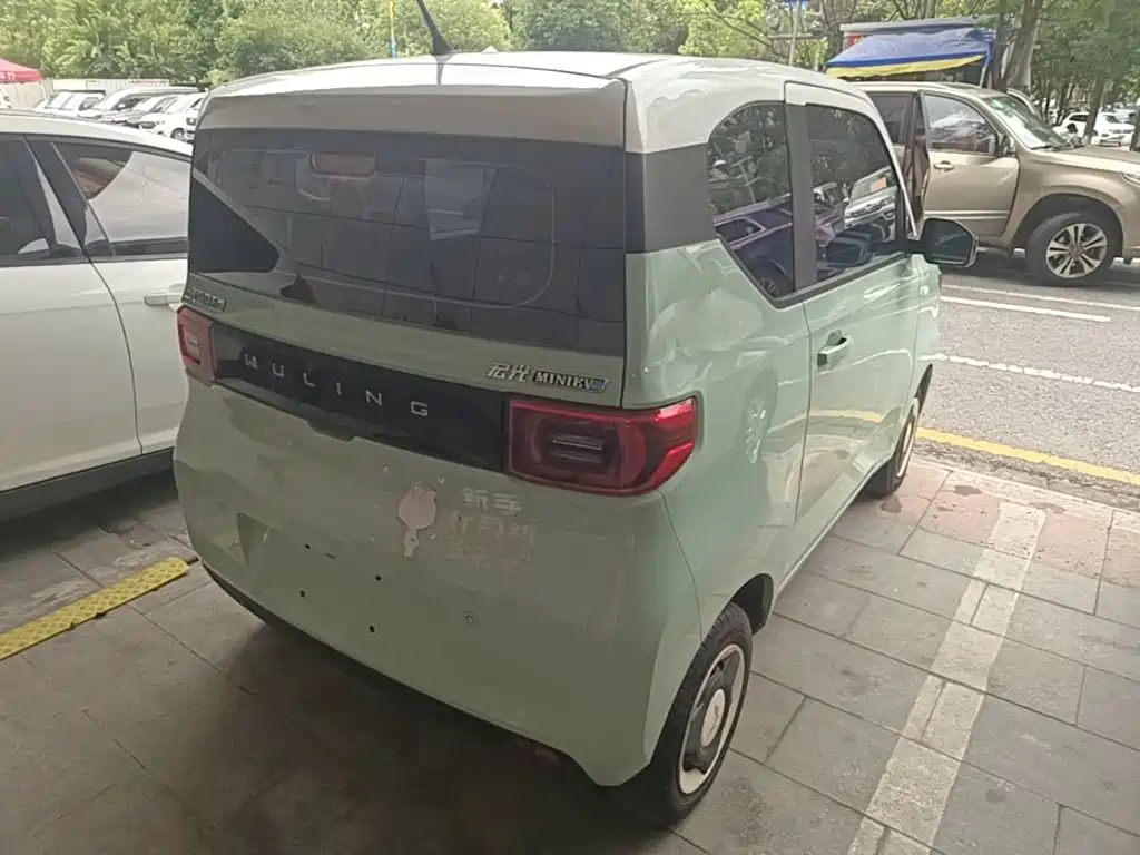 Wuling MINIEV 2022