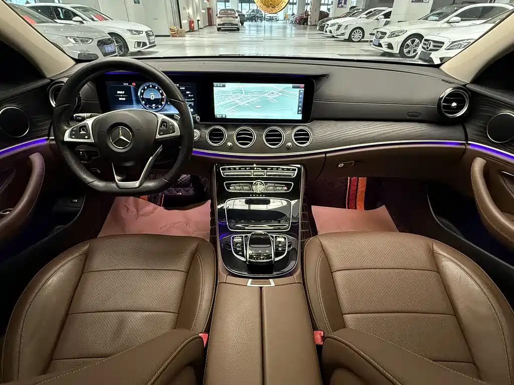 Mercedes-Benz E-Class 2017 — фото 12