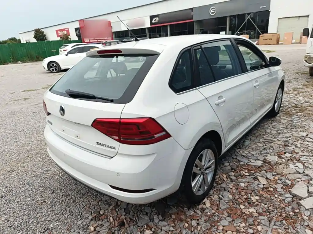 Volkswagen Santana 2016