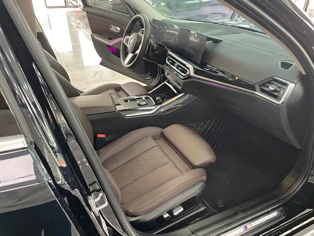 BMW 3 Series 2023