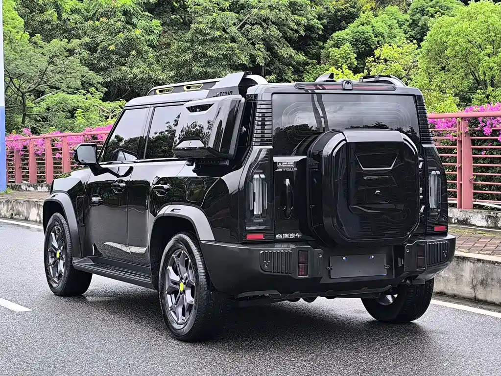 Jetour Traveller 2025