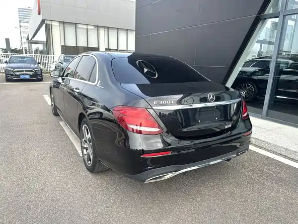 Mercedes-Benz E-Class 2018