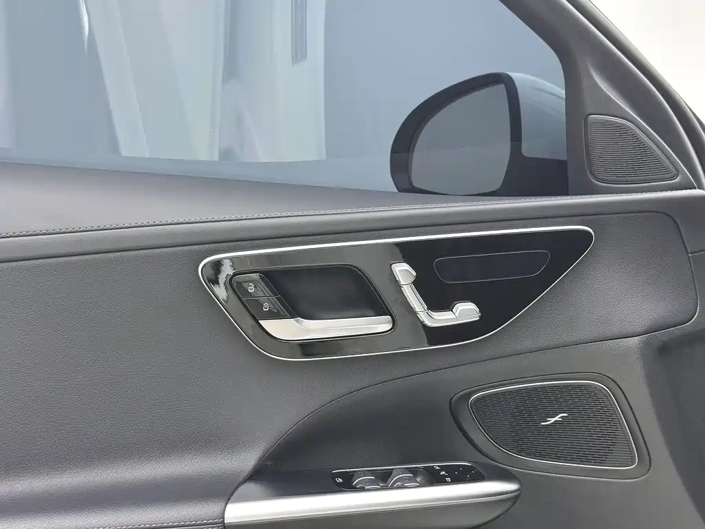 Mercedes-Benz C-Class New Energy 2024 — фото 16