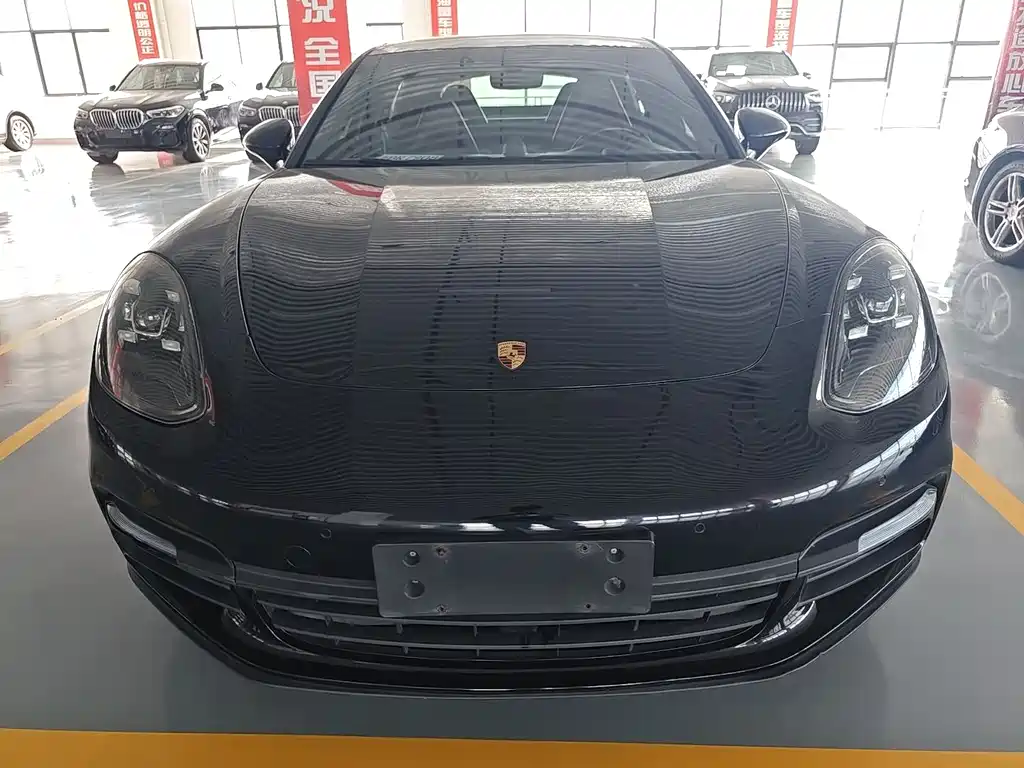 Porsche Panamera 2018